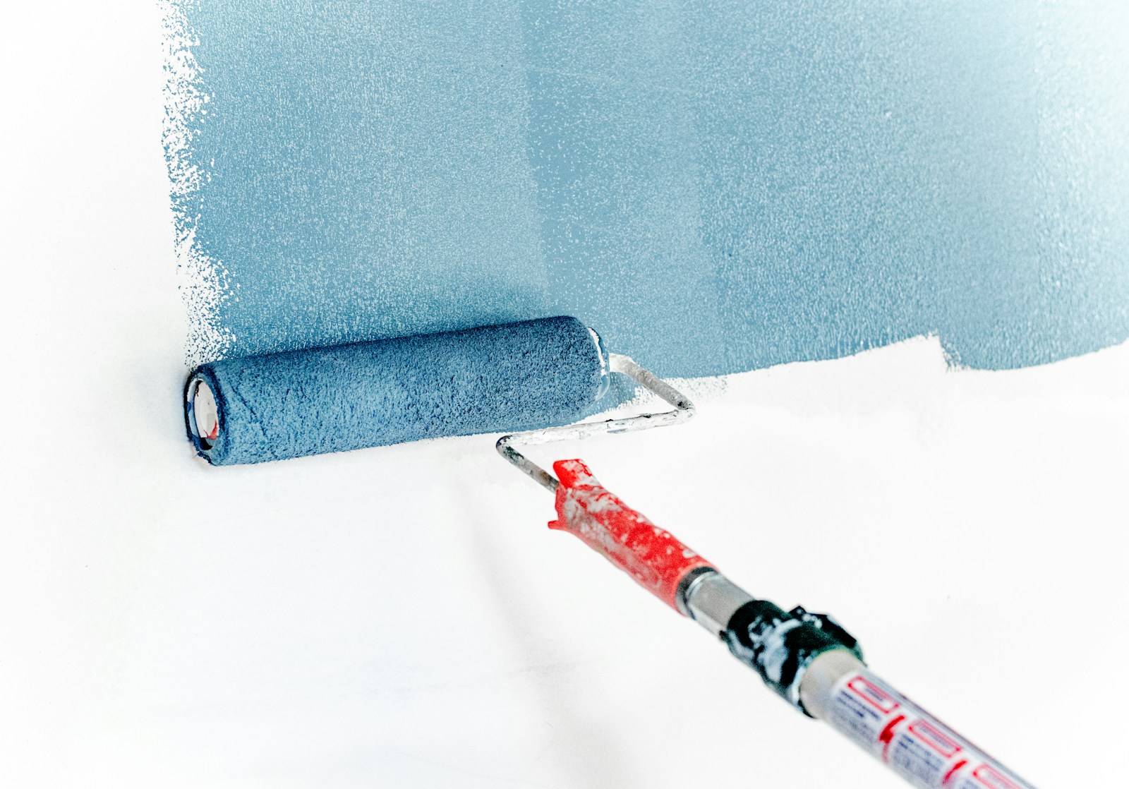 Pintor profesional trabajando en Madrid